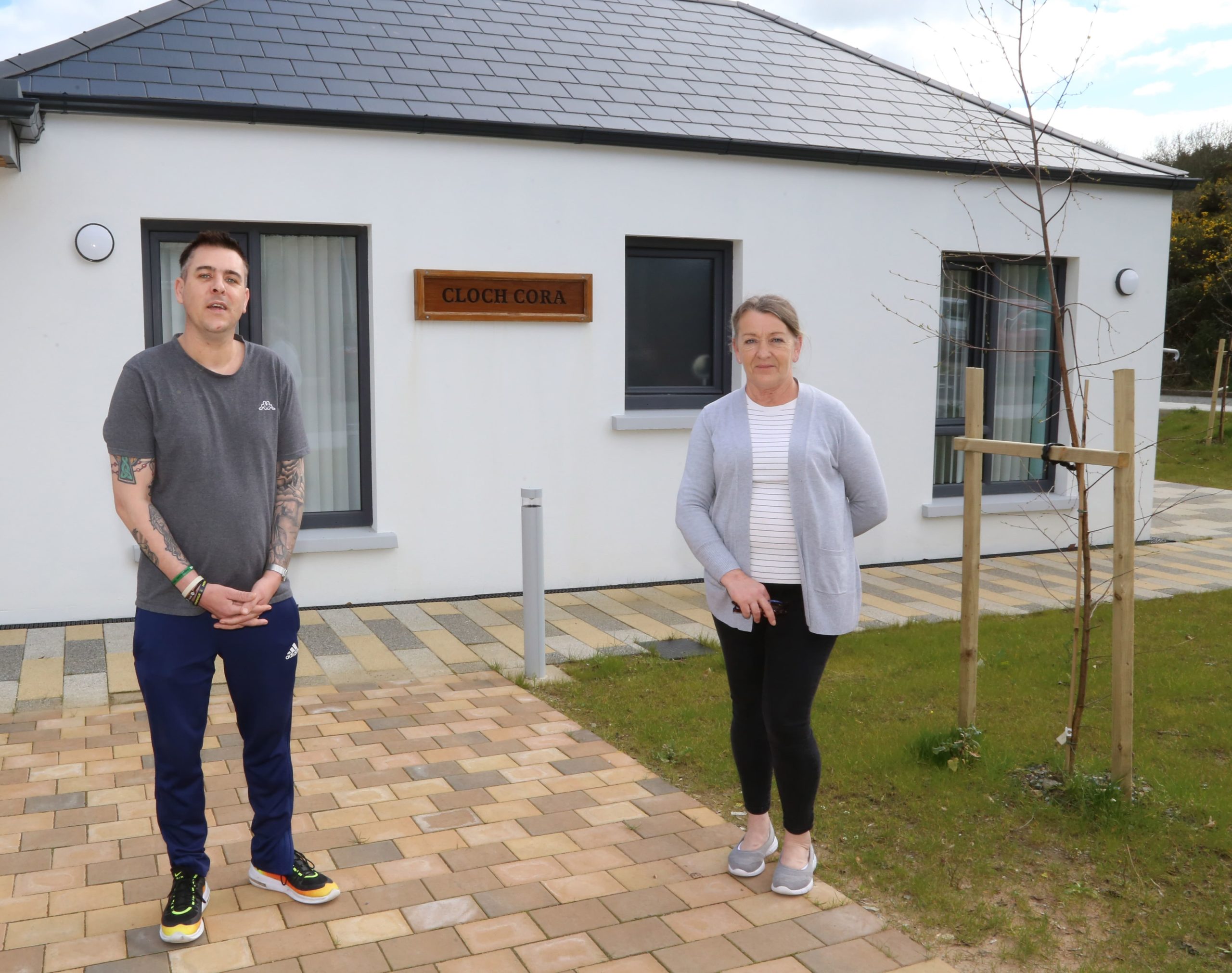 Brain injury survivor Chris O'Brien and staff member Siobhan Whelan pictured at ABII Waterford opening of new residential development Cloch Cara_image John Power photography